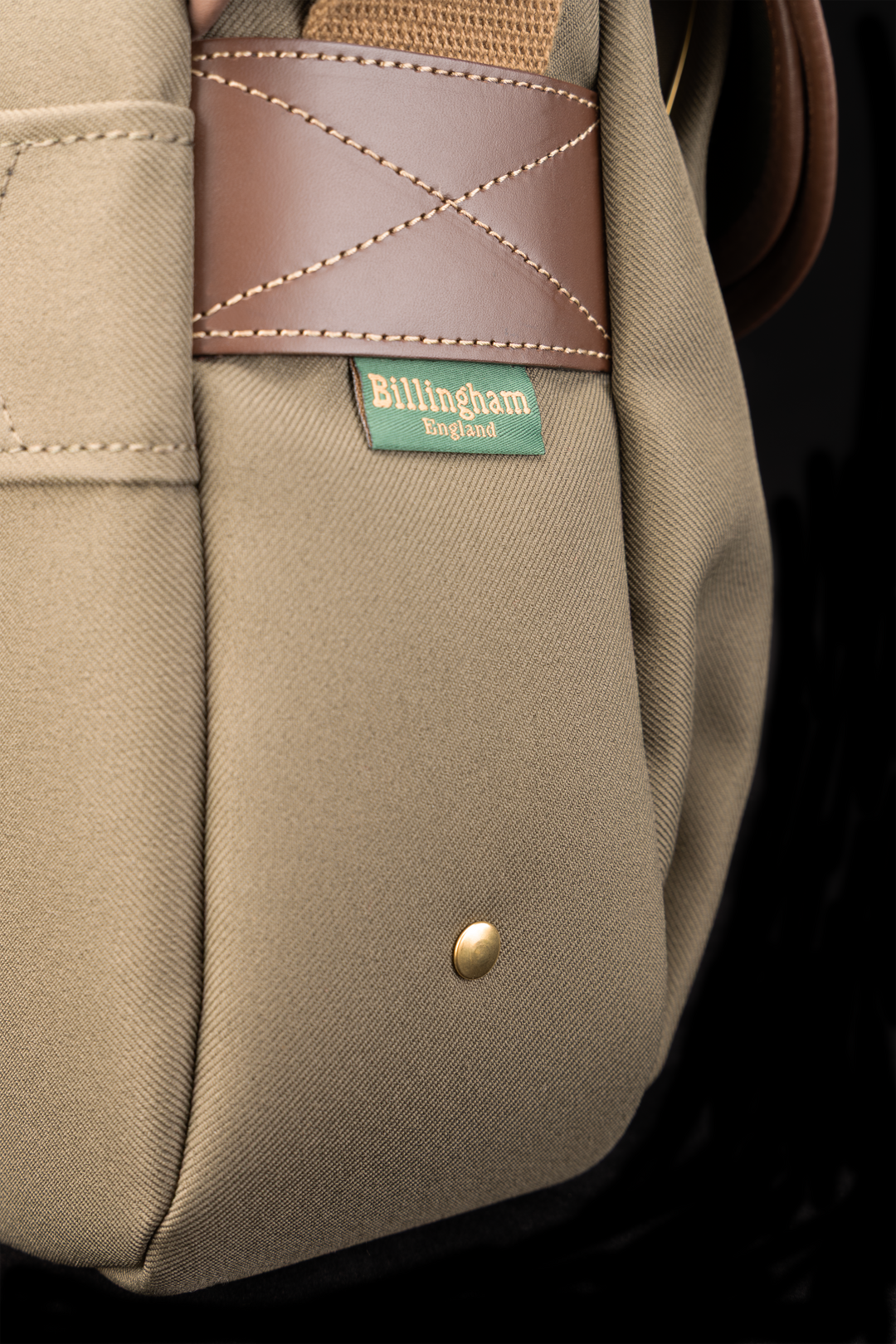 Brass rivet on gusset of Icon Messenger Bag