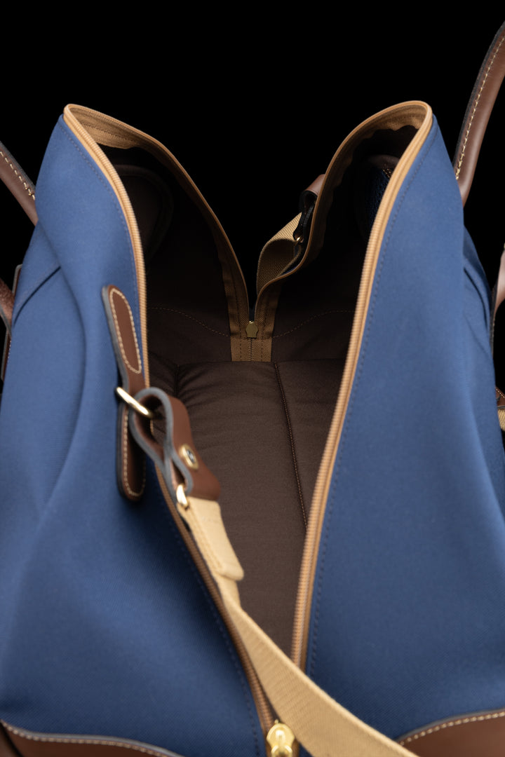 Weekender Navy FibreNyte Chocolate Leather Open